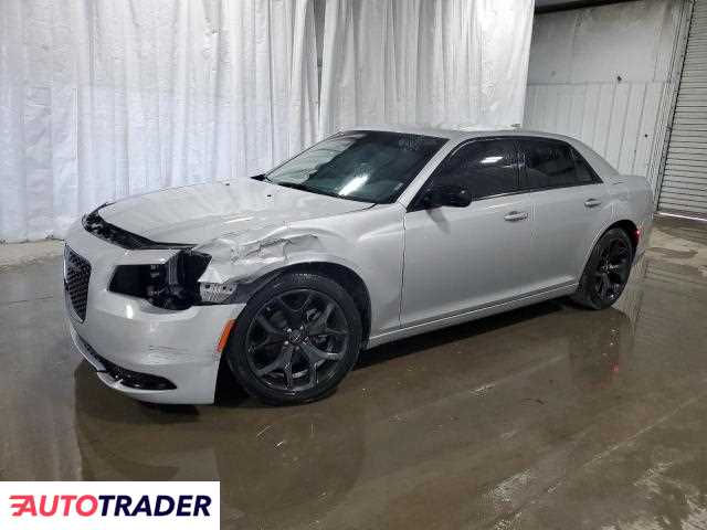 Chrysler 300C 2022 3