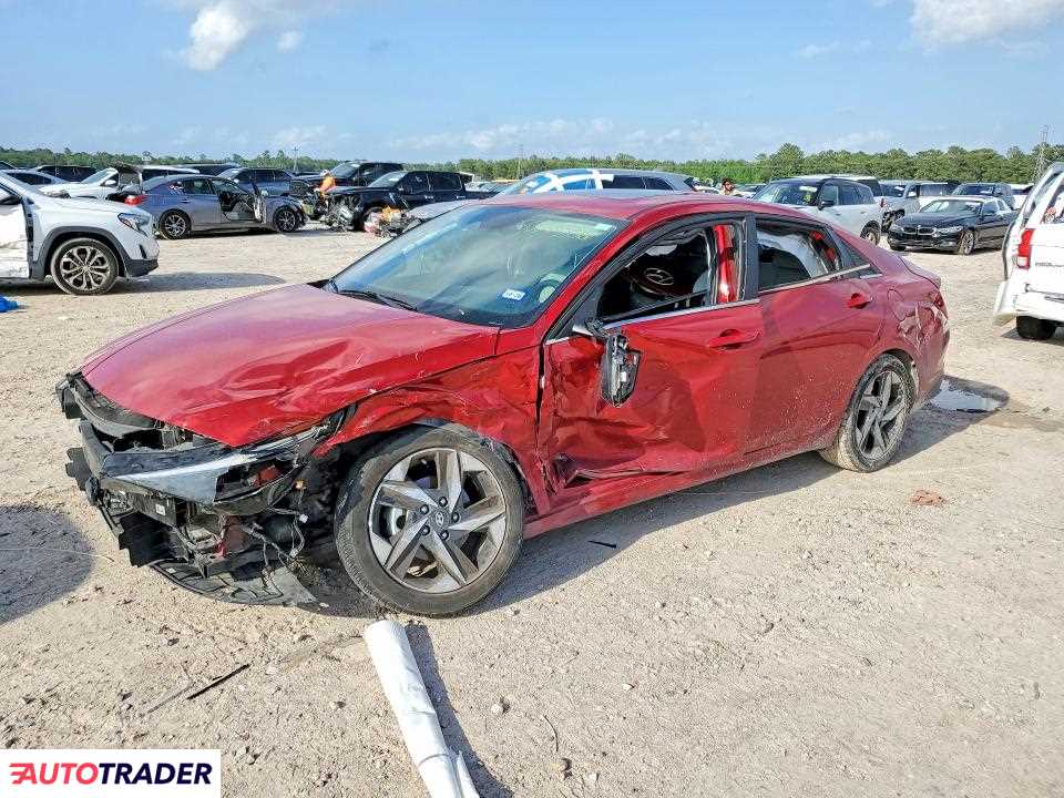 Hyundai Elantra 2023 2