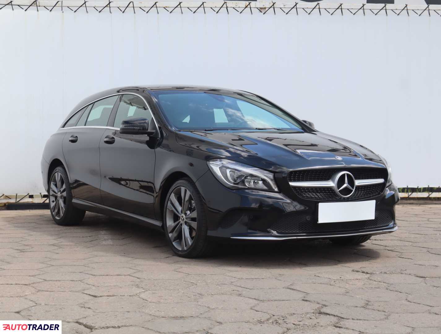 Mercedes Pozostałe 2018 1.6 120 KM