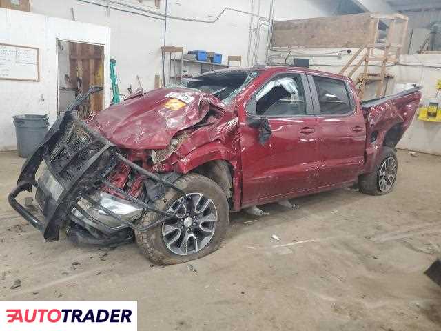 Chevrolet Silverado 2021 3