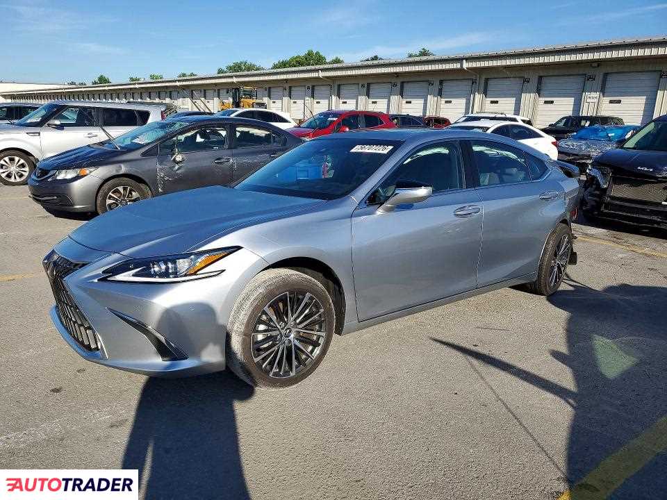 Lexus ES 2023 3