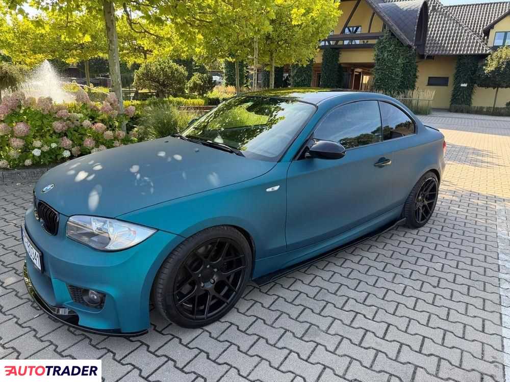 BMW 130 2010 3.0 258 KM