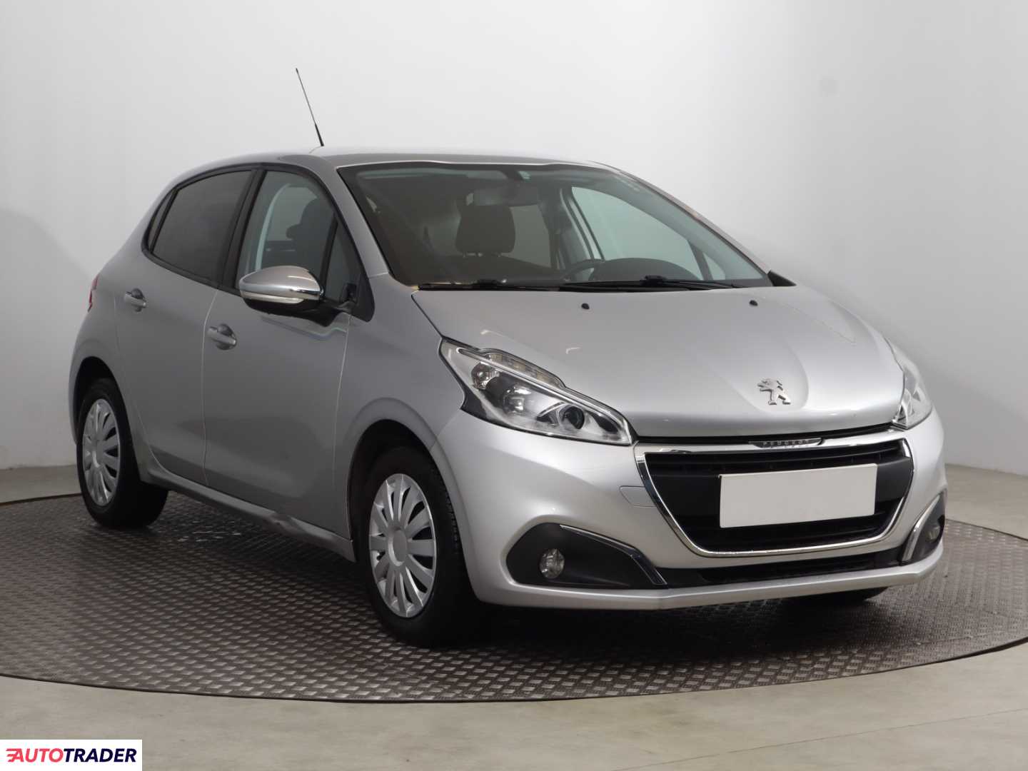 Peugeot 208 2015 1.2 80 KM Peugeot 208 2015 1.2 80 KM