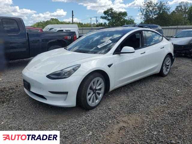 Tesla Model 3 2023