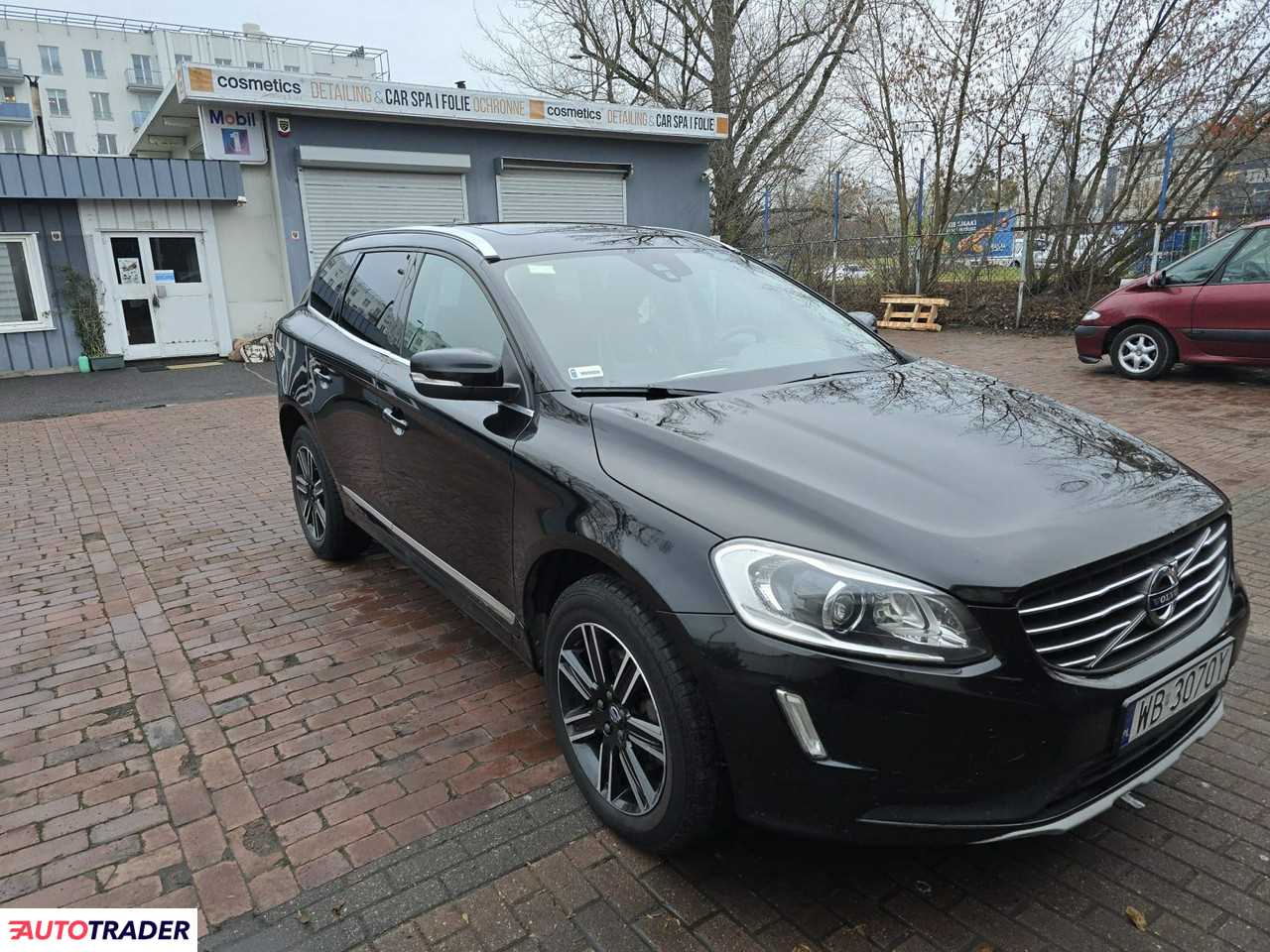 Volvo XC60 2017 2.0 190 KM