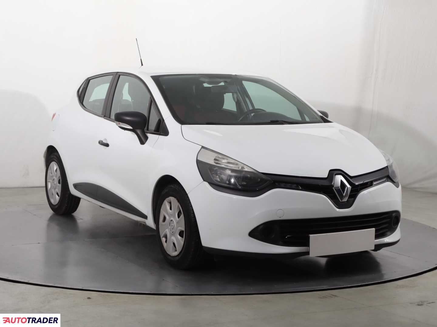 Renault Clio 2015 1.1 72 KM