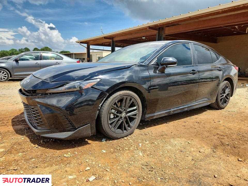 Toyota Camry 2025 2