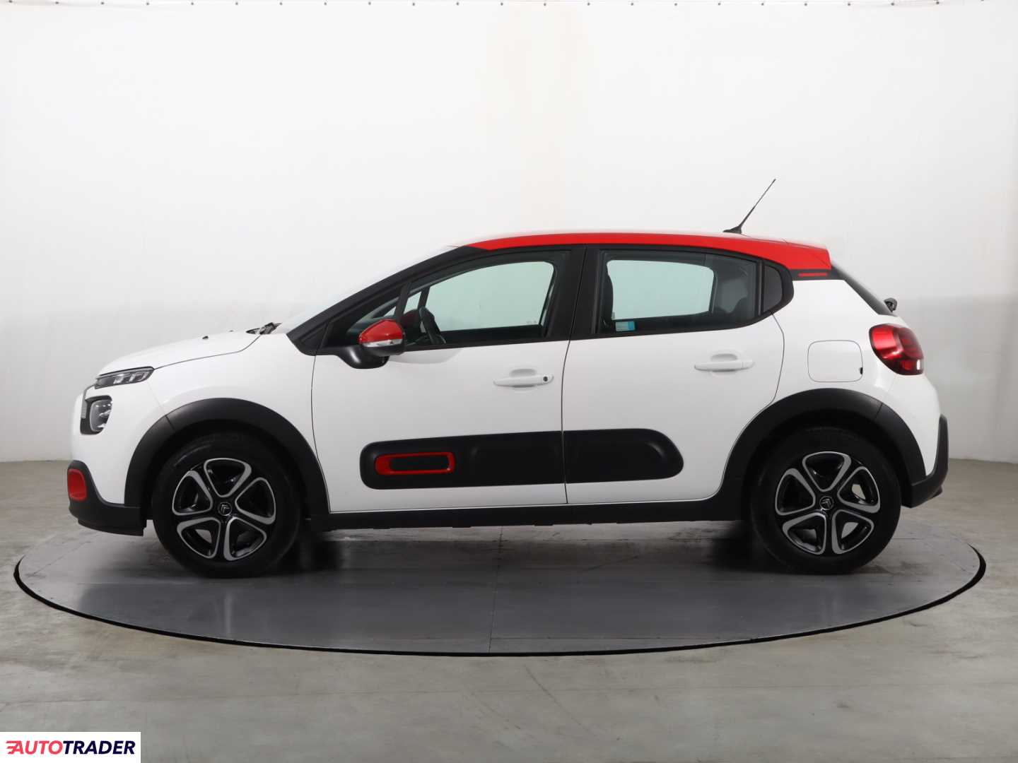 Citroen C3 2022 1.2 81 KM