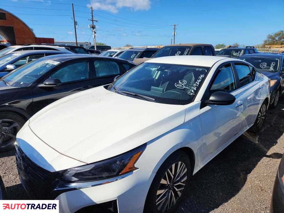 Nissan Altima 2025 2