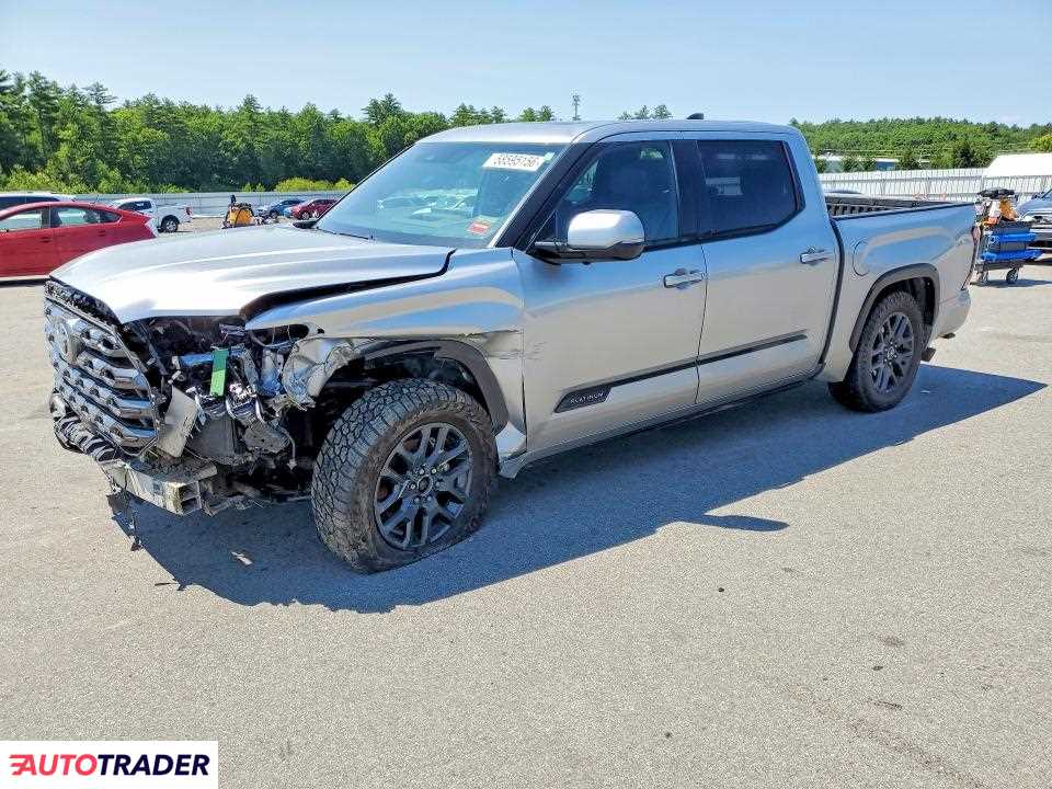 Toyota Tundra 2023 3