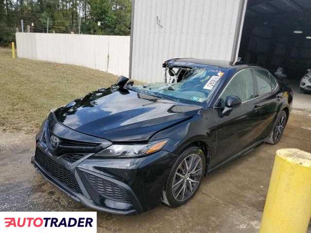 Toyota Camry 2.0 benzyna 2021r. (SEAFORD)