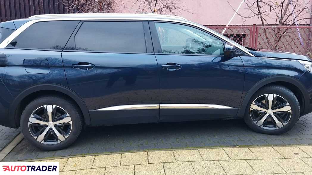 Peugeot 5008 2018 2.0 150 KM