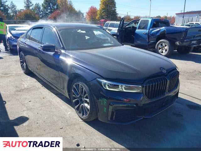 BMW 750 2022 4