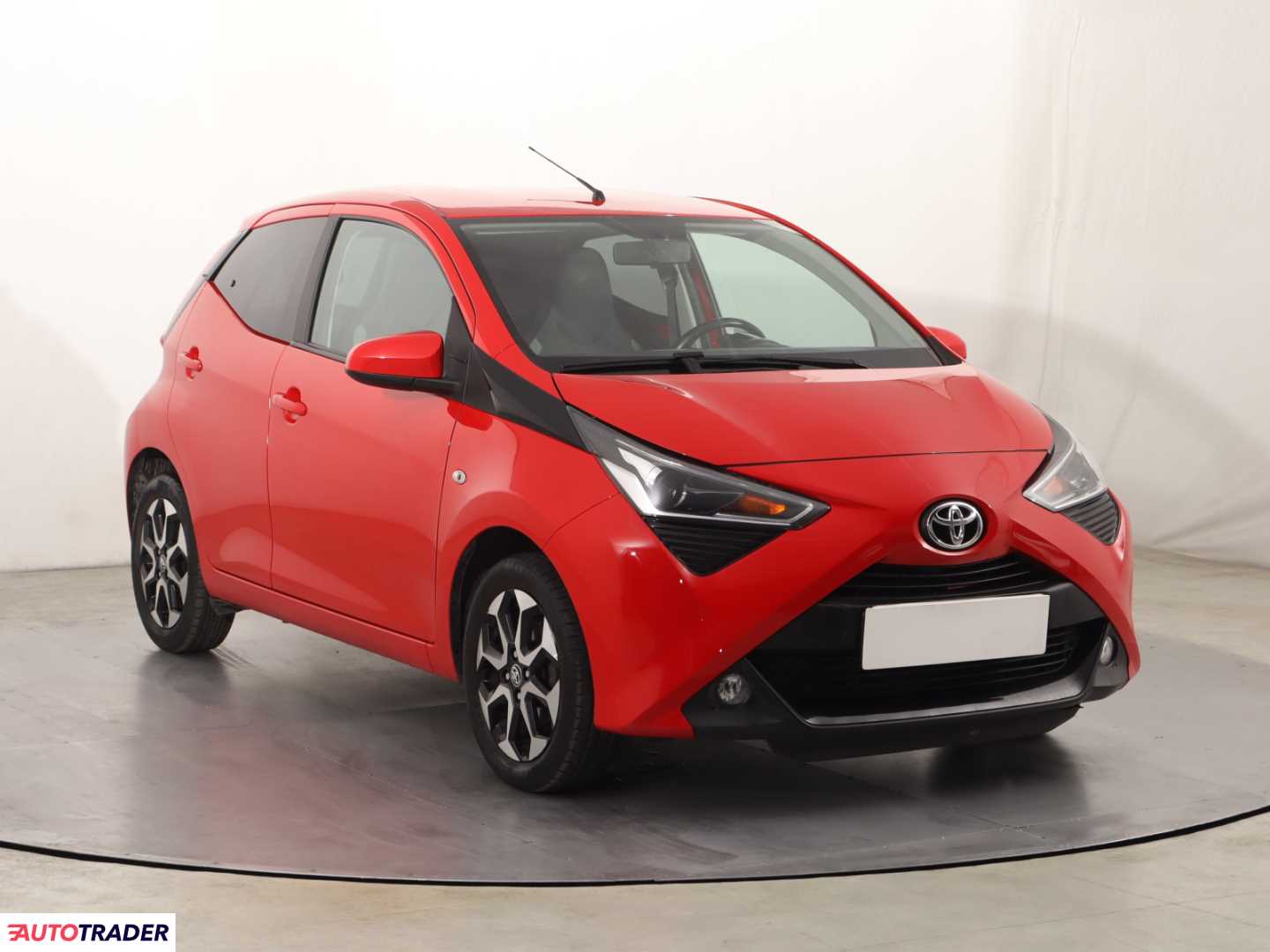 Toyota Aygo 2021 1.0 71 KM