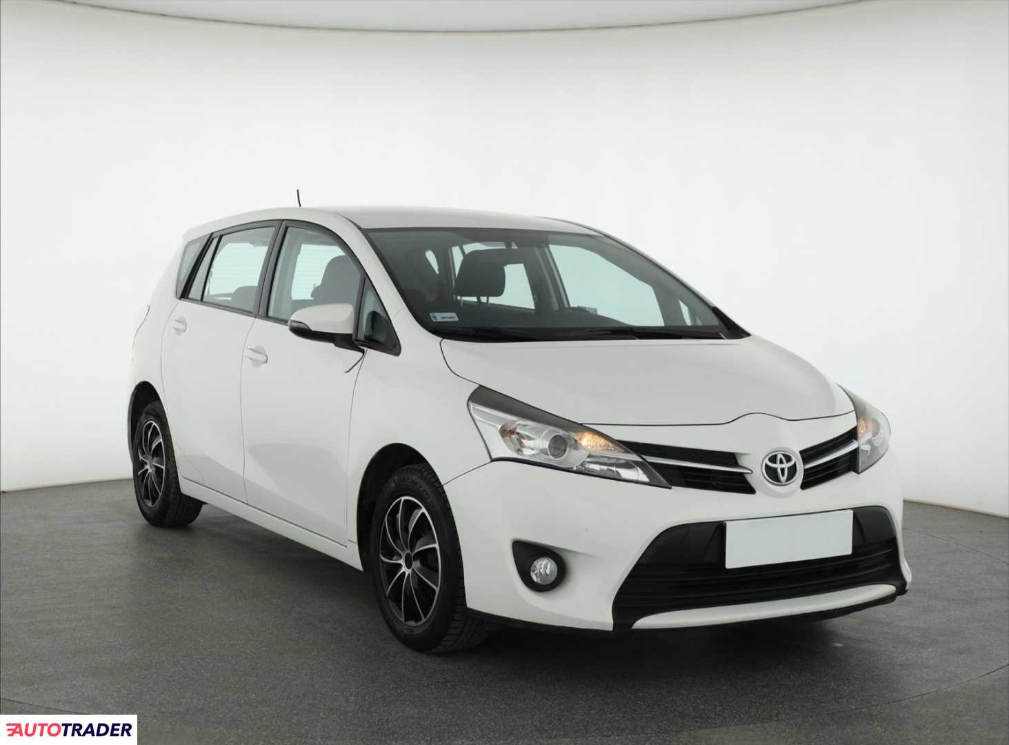 Toyota Verso 2014 1.6 109 KM