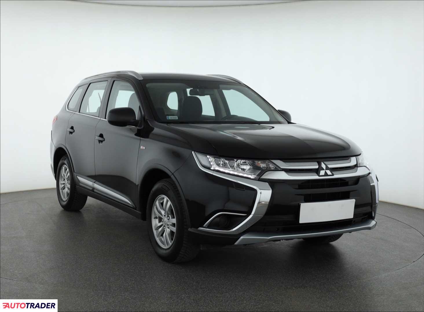 Mitsubishi Outlander 2017 2.0 147 KM Mitsubishi Outlander 2017 2.0 147 KM