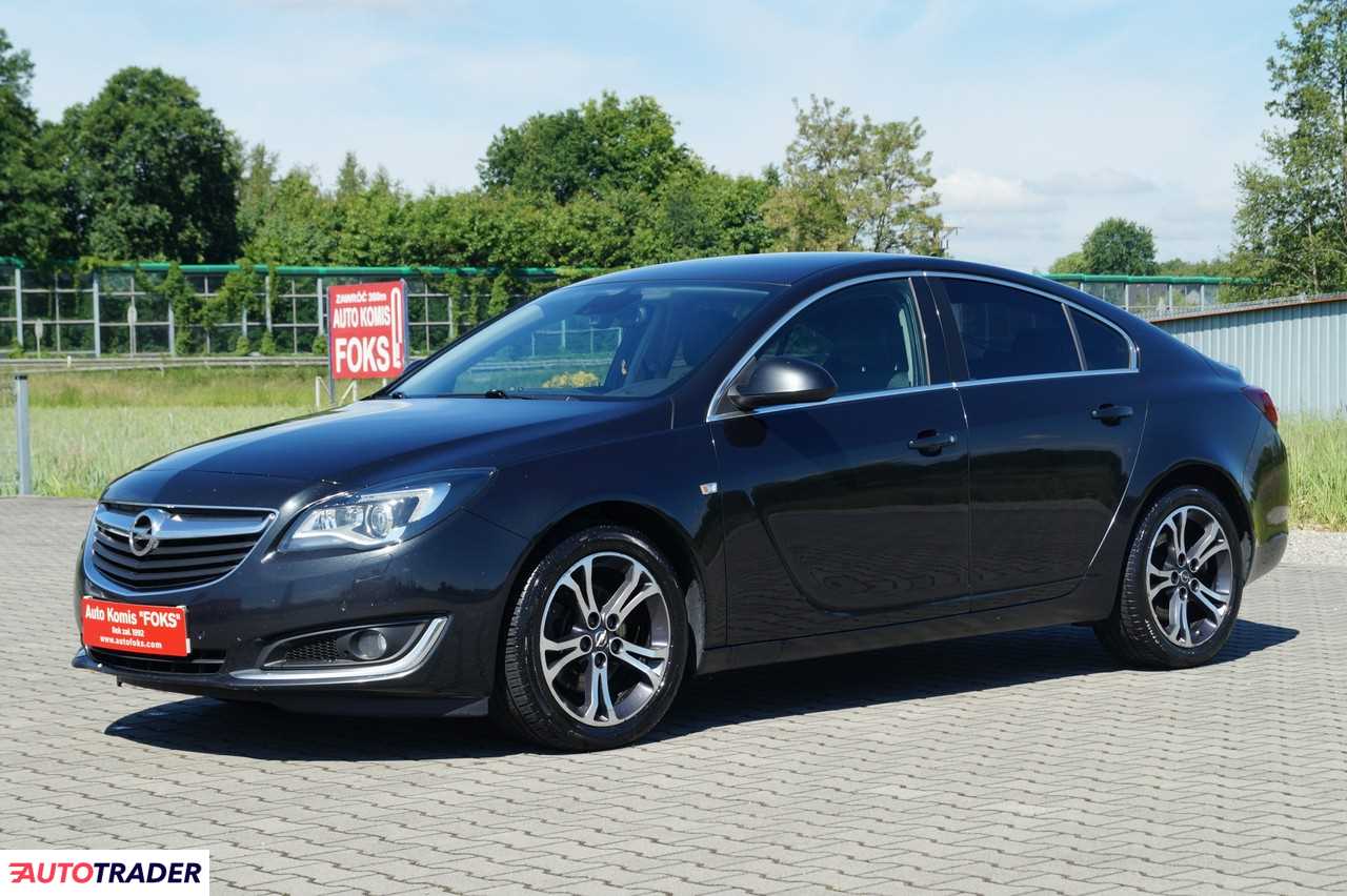 Opel Insignia 2015 2.0 195 KM