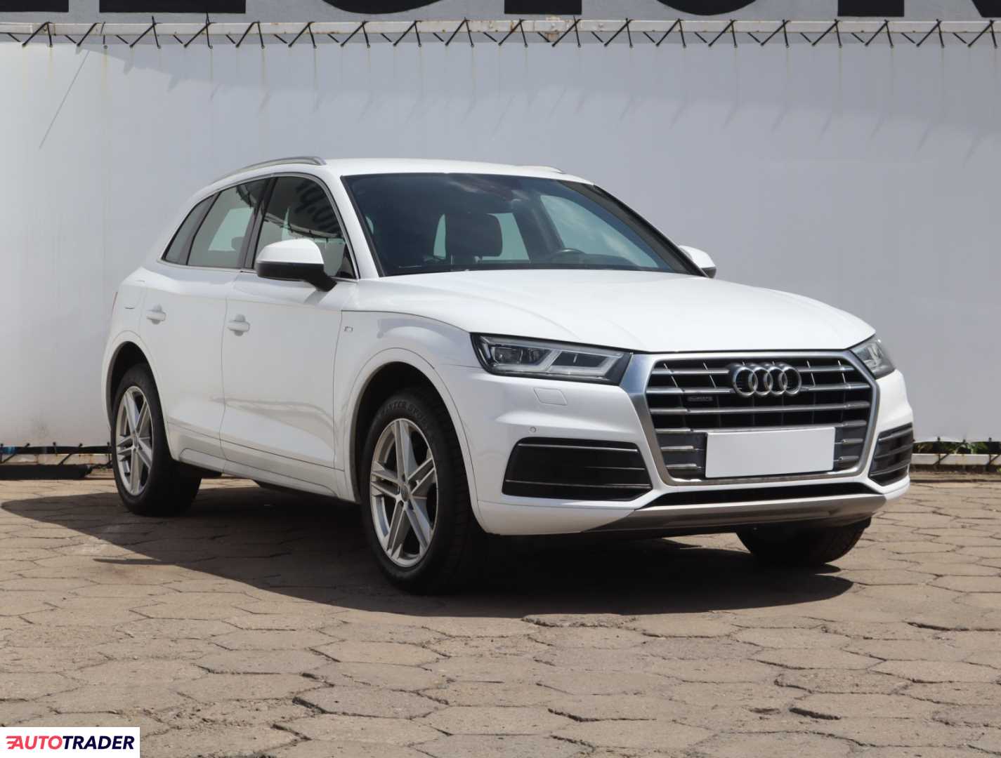 Audi Q5 2019 2.0 160 KM