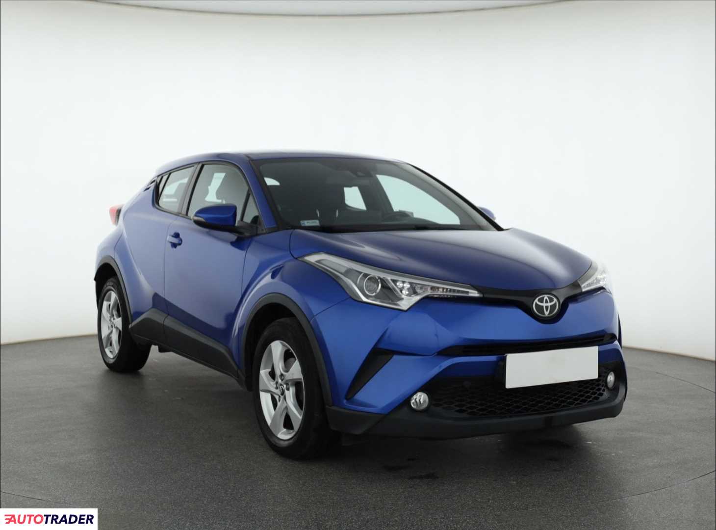 Toyota C-HR 2017 1.2 113 KM