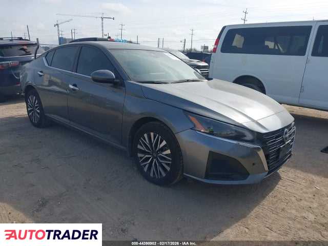 Nissan Altima 2023 2