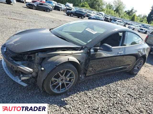 Tesla Model 3 2022 Tesla Model 3 2022