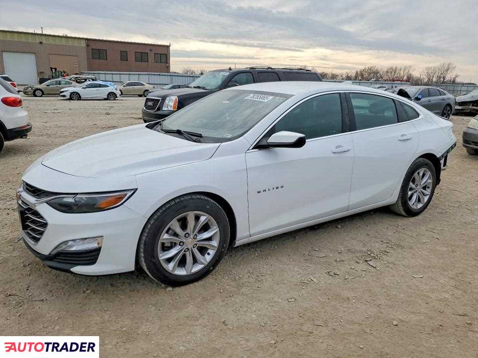 Chevrolet Malibu 2021 1