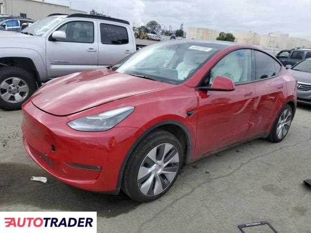Tesla Model Y 2023 Tesla Model Y 2023