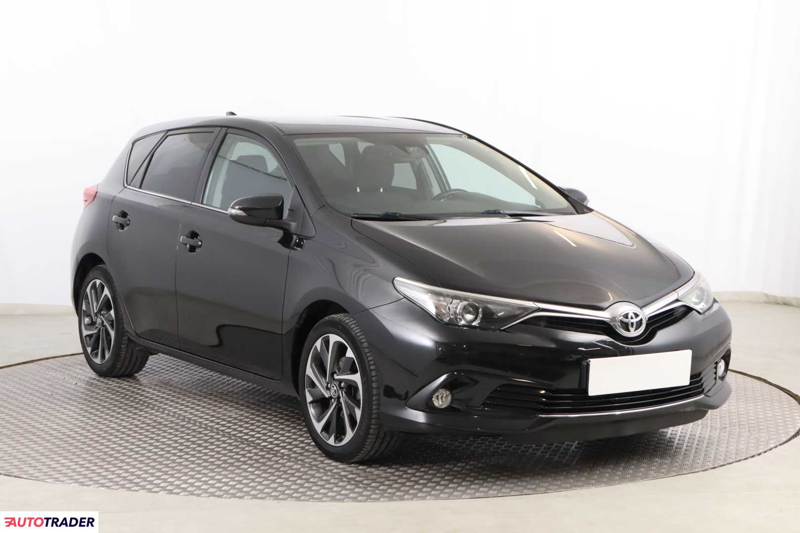 Toyota Auris 2015 1.2 113 KM Toyota Auris 2015 1.2 113 KM