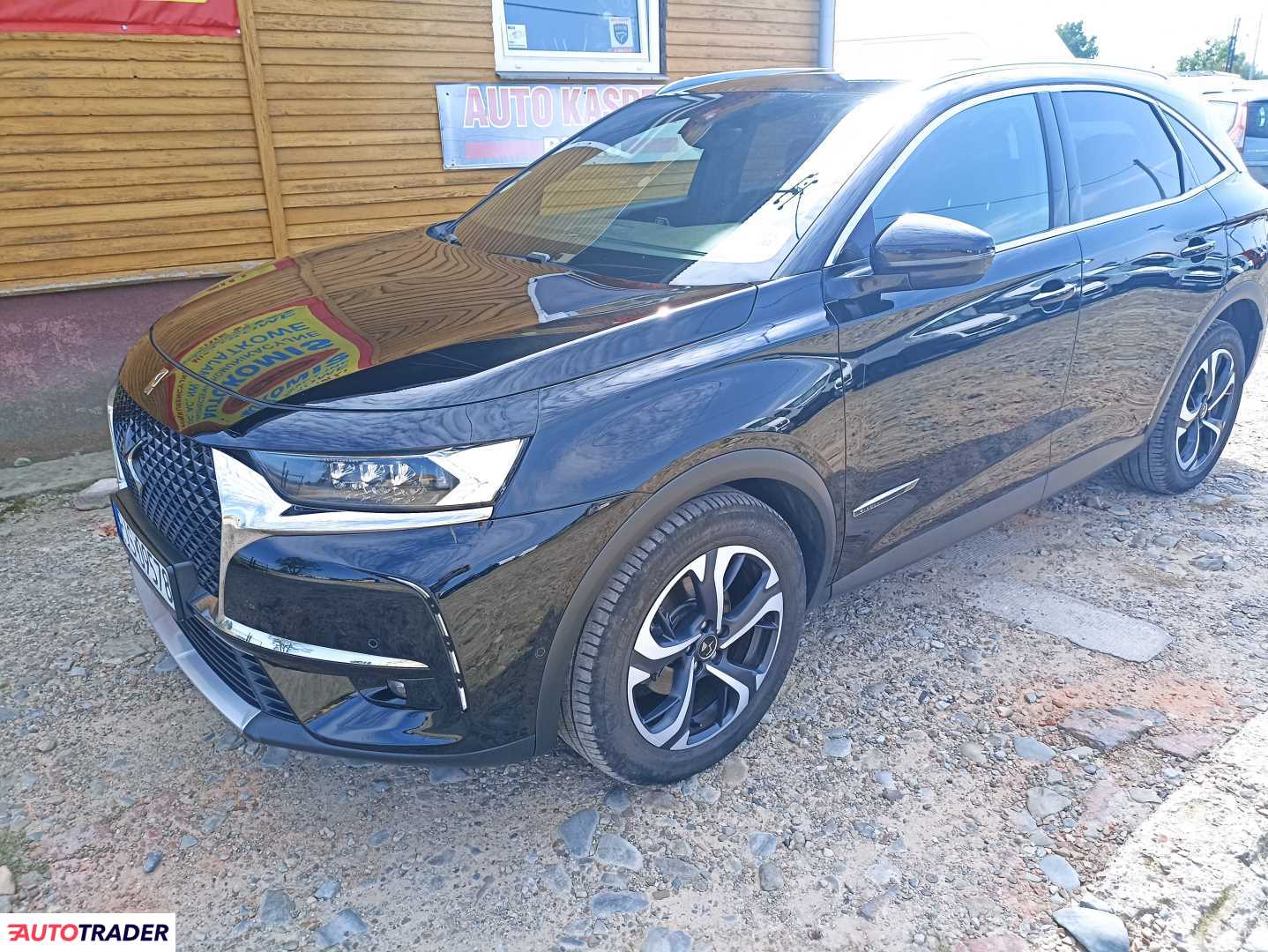DS DS7 2019 2.0 180 KM