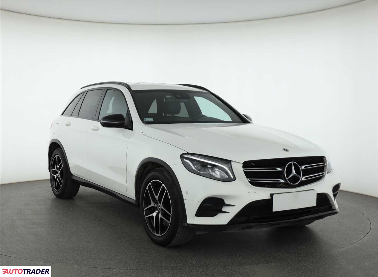 Mercedes GLC 2018 2.0 207 KM