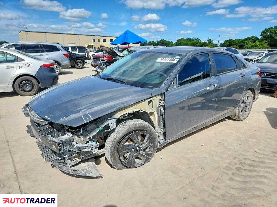 Hyundai Elantra 2023 2