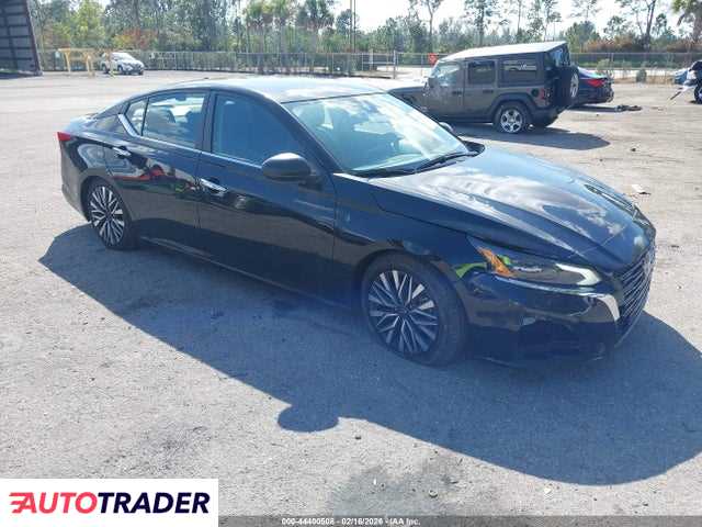 Nissan Altima 2025 2