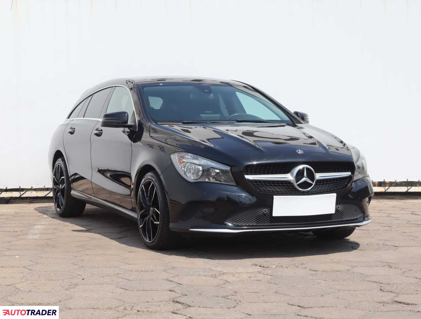 Mercedes Pozostałe 2017 1.5 107 KM