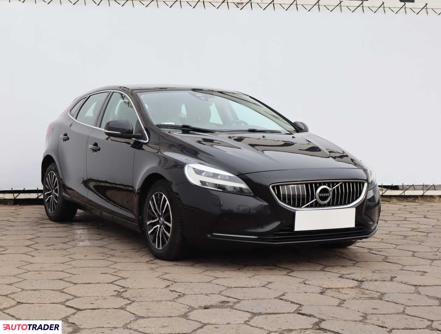 Volvo V40 2016 2.0 118 KM