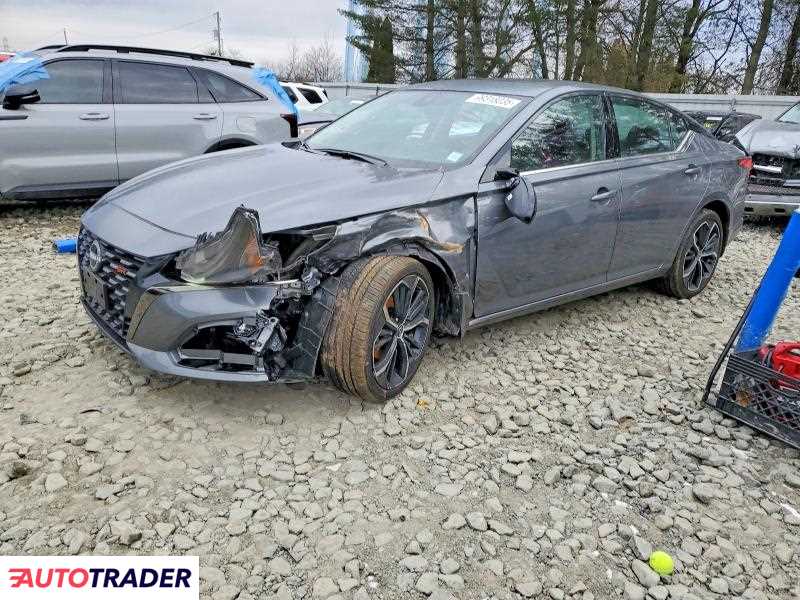 Nissan Altima 2025 2