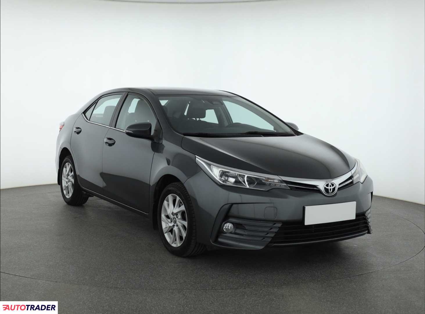 Toyota Corolla 1.6 130 KM 2018r. (Piaseczno)