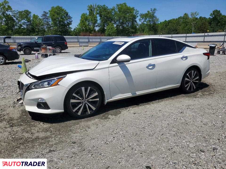 Nissan Altima 2021 2
