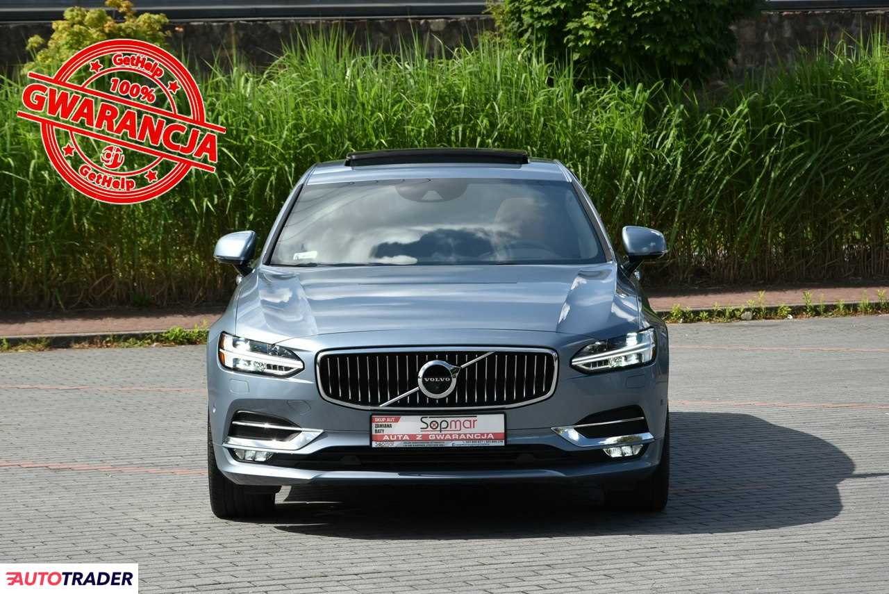 Volvo S90 2018 2.0 310 KM