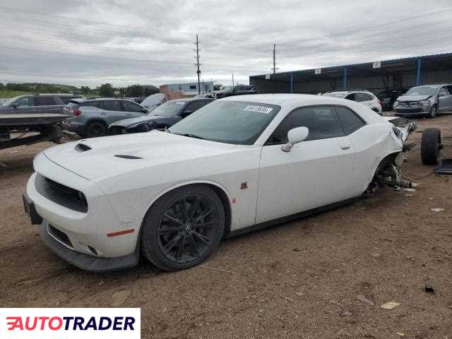 Dodge Challenger 2021 6