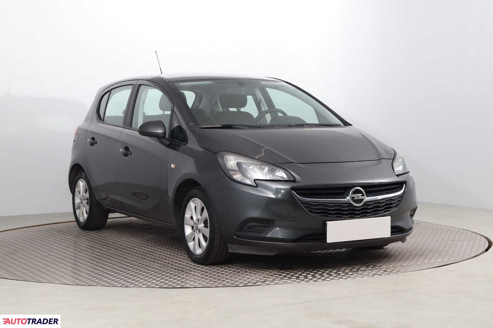 Opel Corsa 1.4 88 KM 2017r. (Piaseczno)