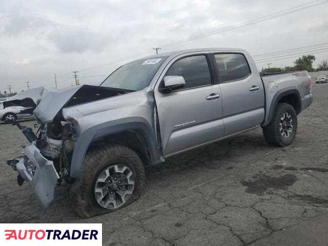 Toyota Tacoma 3.0 benzyna 2021r. (COLTON)