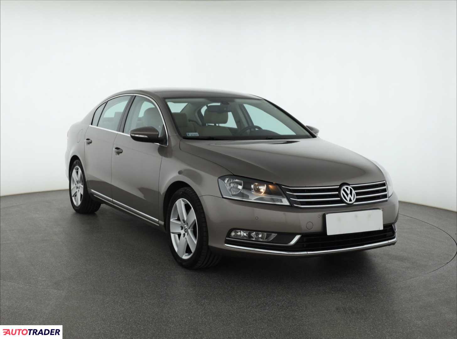 Volkswagen Passat 2010 2.0 138 KM
