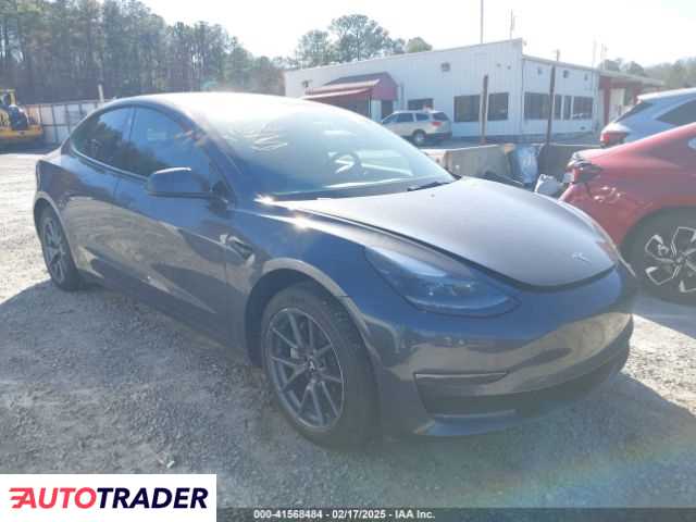 Tesla Model 3 2022 Tesla Model 3 2022