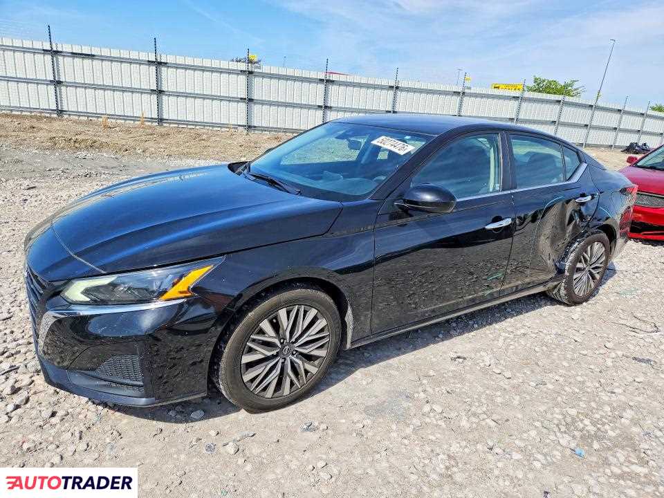 Nissan Altima 2023 2