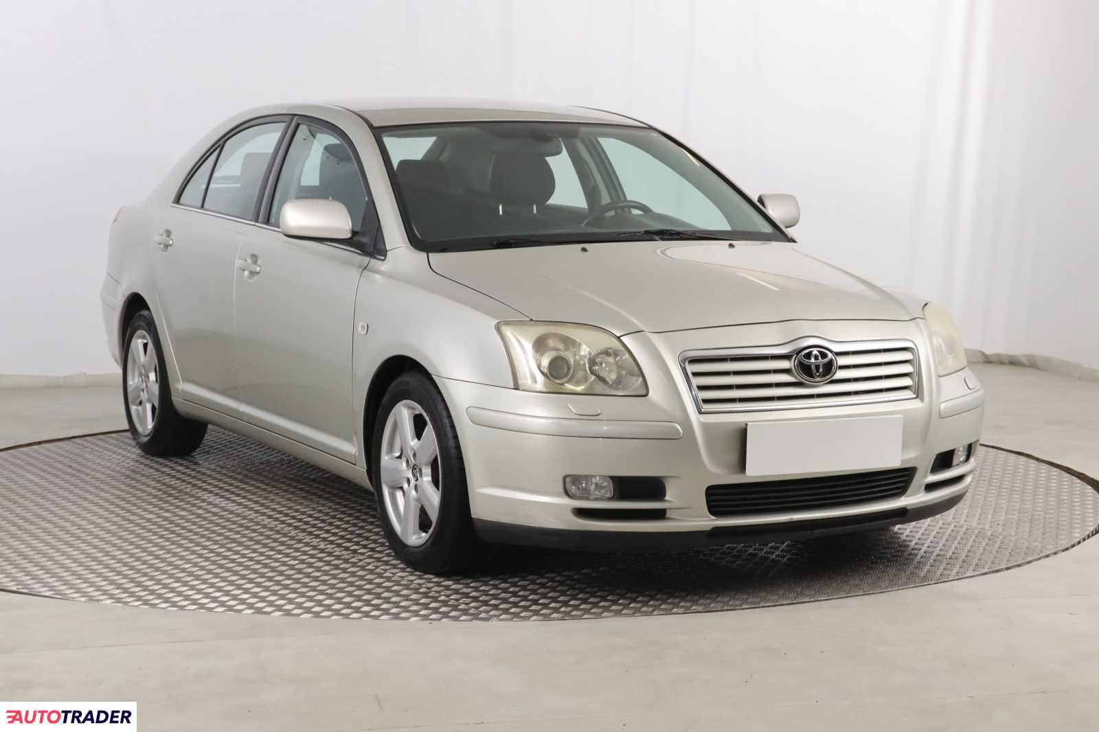 Toyota Avensis 2004 1.8 127 KM