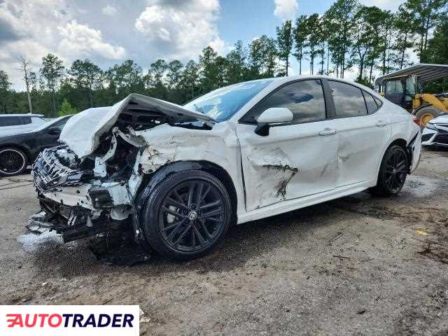 Toyota Camry 2025 2