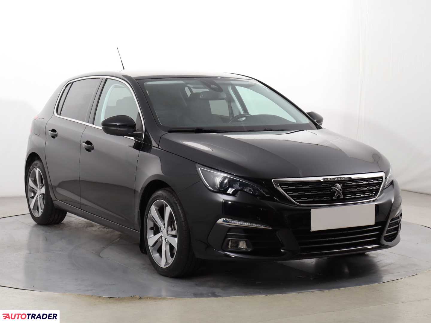 Peugeot 308 2018 1.2 128 KM