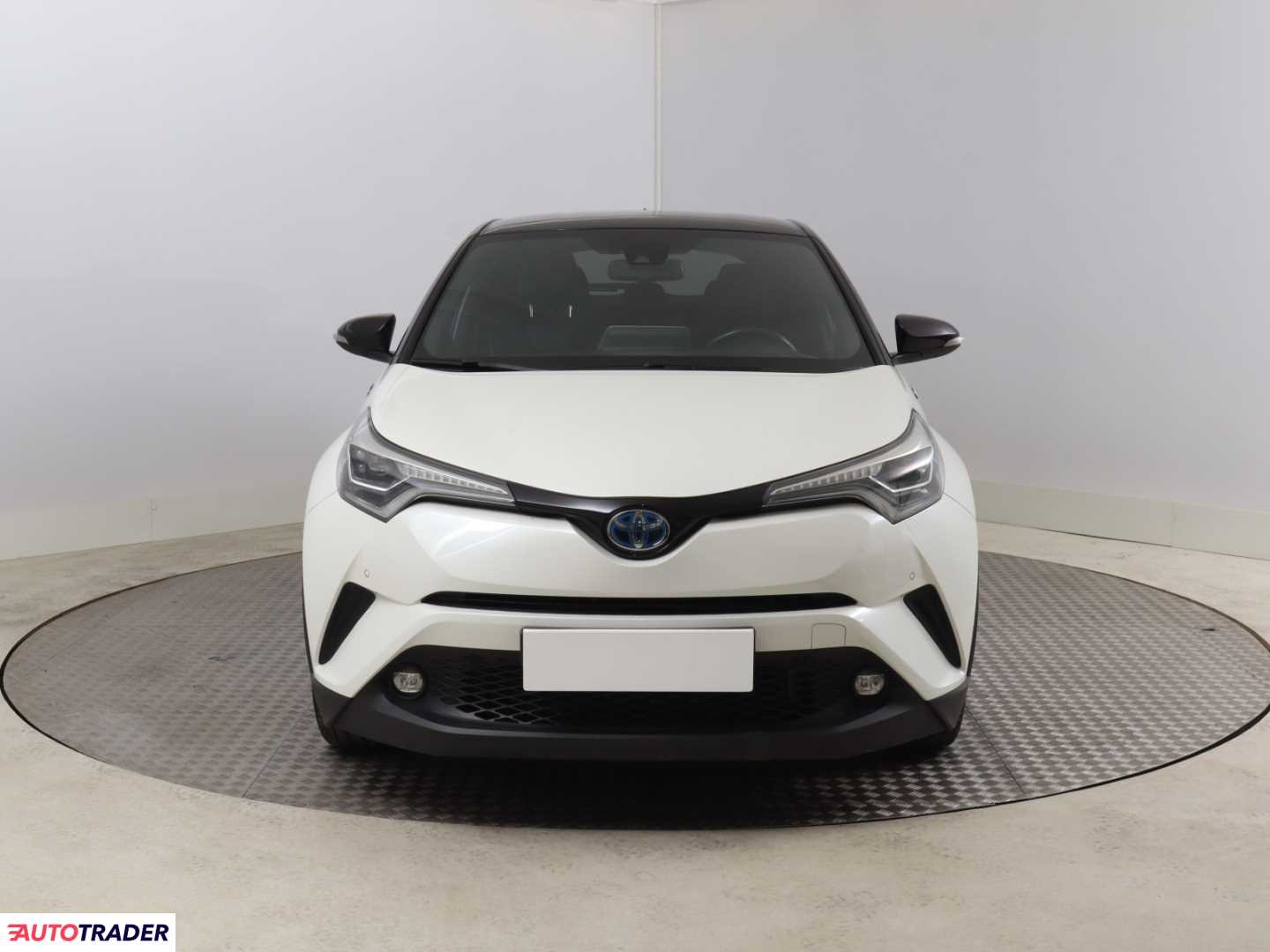 Toyota C-HR 2018 1.8 120 KM