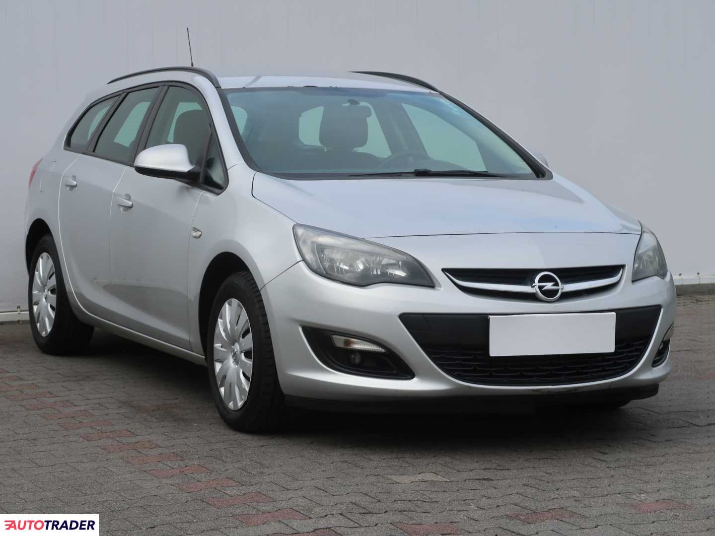 Opel Astra 2014 1.4 118 KM