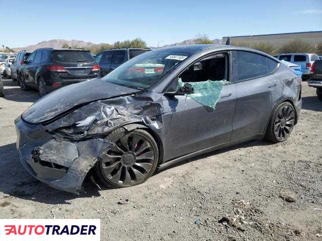 Tesla Model Y 2023 Tesla Model Y 2023